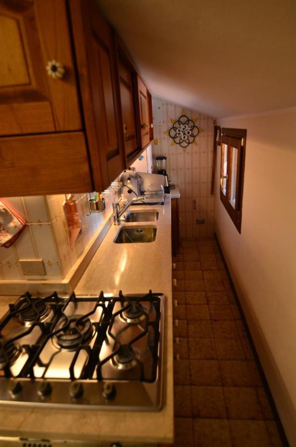 Apartamento Casa Gabri Toscolano-Maderno Exterior foto